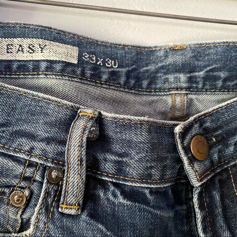 Gap Easy Fit Blue Jeans, Style - Vintage - Picture 3 of 3